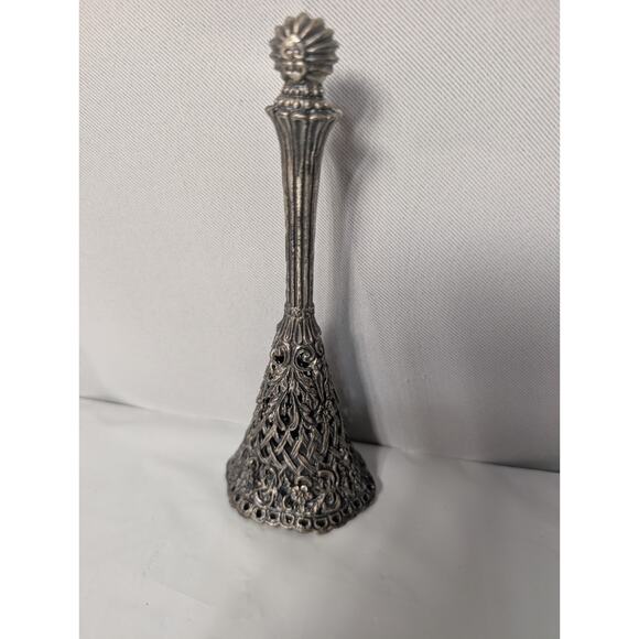 Vintage Posy Tussie -Mussie Decorative Mini Flower Holder Pewter 6.5" Bridal 90s - Picture 2 of 4